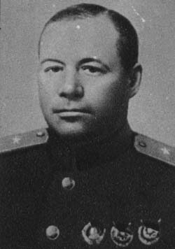 генерал -лейтенант Прокофий Романенко - 1-й командующий 2-й гв. ТА , 10 января - 12 февраля 1943 г.